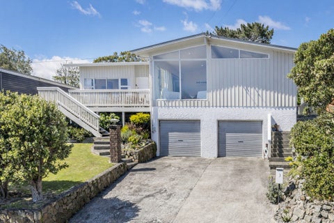 3 Tirowhanga Road, Paremata, Porirua