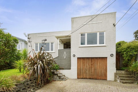 17 Woodvale Grove, Fairfield, Lower Hutt