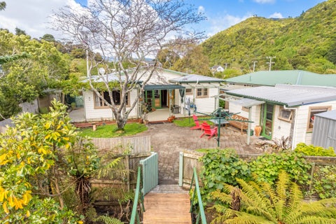 6 Maymorn Road, Te Marua, Upper Hutt
