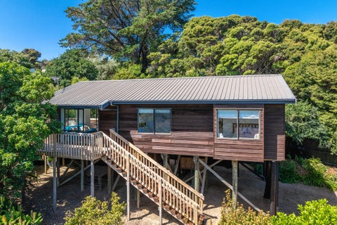 51 Frank Street, Oneroa, Waiheke Island