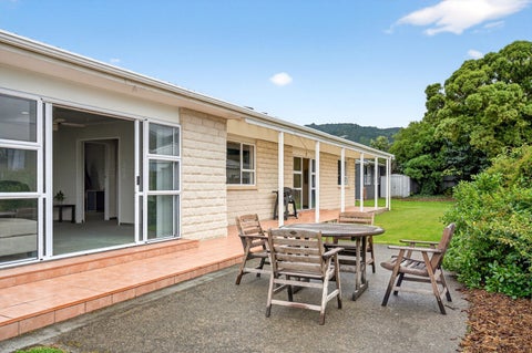 40 Lyon Street, Featherston, Featherston