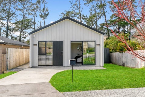35 Rongomai Street, Helensville, Helensville