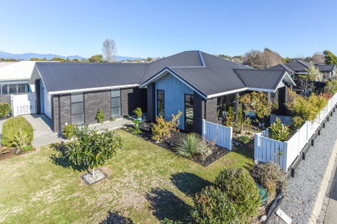 87 Iwa Street, Mapua