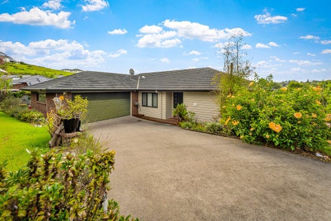 6 Bloomfield Rise, Stanmore Bay, Whangaparaoa