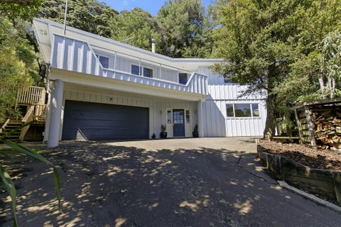 233A Whites Line East, Waiwhetū, Lower Hutt
