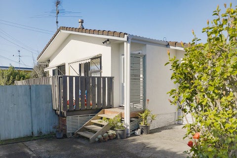 2/19 Scott Avenue, Māngere Bridge, Auckland
