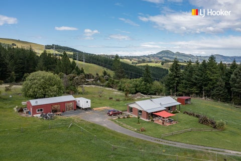 524 Three Mile Hill Road, North Taieri, Mosgiel