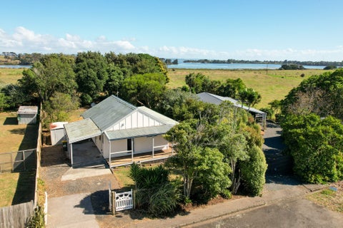 25 Greenfield Road, Waiuku