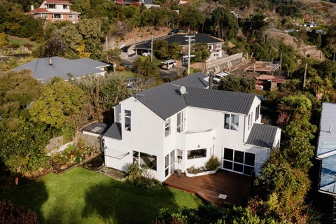 6 Rosehill Road, Macandrew Bay, Dunedin