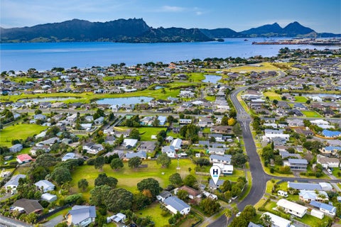 Recently Sold Houses in One Tree Point | Trade Me Property