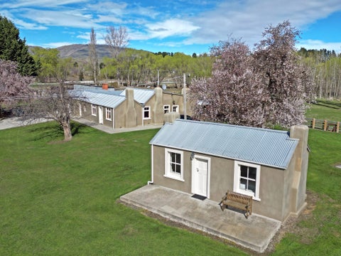 7 Hall Road, Patearoa, Ranfurly