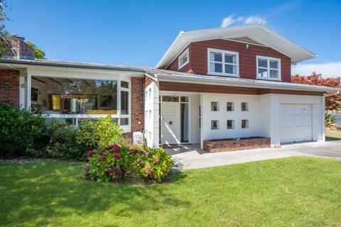 27 Oregon Drive, Rainbow Point, Taupō