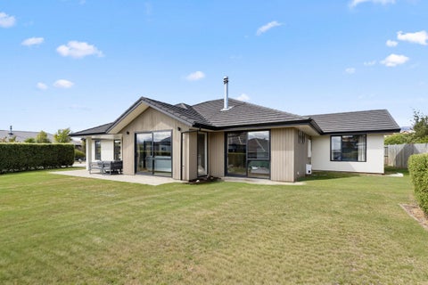 27 Marbleleaf Lane, Albert Town, Wanaka