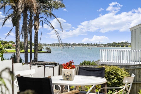 2/22 Bramley Drive, Farm Cove, Auckland
