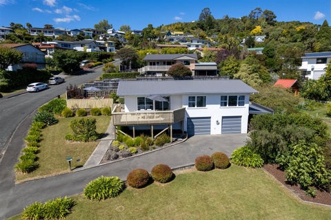 68 Arapiki Road, Stoke, Nelson