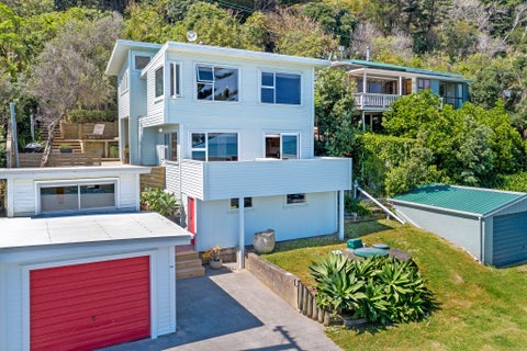 38 Makorori Beach Road, Gisborne