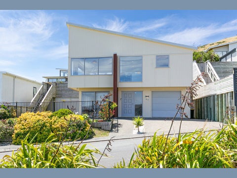 56 Tea Tree Lane, Woodridge, Wellington