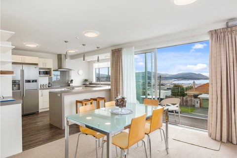 61B Earls Road, Saint Clair, Dunedin