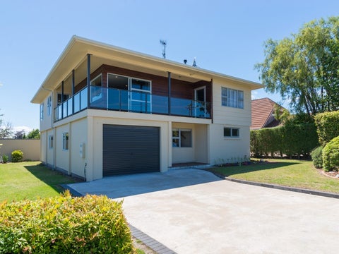 12 Aubrey Crescent, Rainbow Point, Taupo