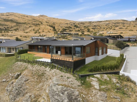 6 Red Deer Rise, Kelvin Heights, Queenstown