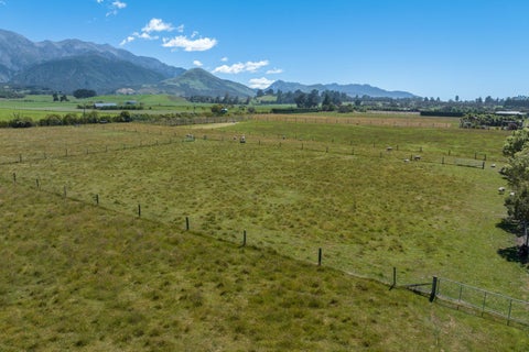7 Skevingtons Road, HAPUKU, KAIKOURA