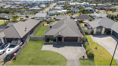 11 Flaxfield Lane, Beachlands, Auckland