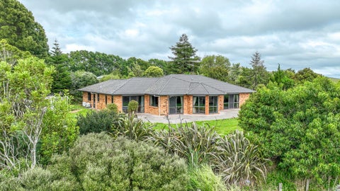 2876B State Highway 2, Waitakaruru, Ngatea
