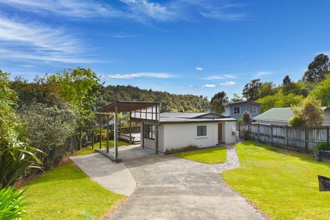 43 Oxford Road, Lake Rotoma