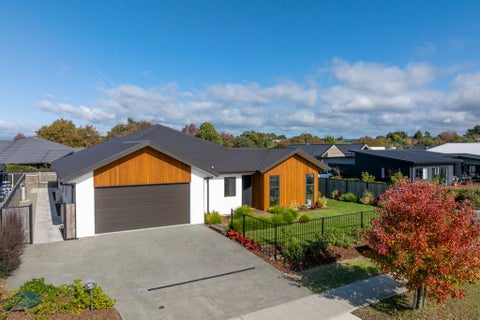 101 Iwa Street, Mapua