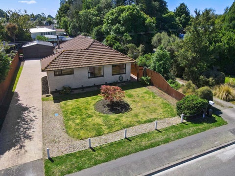 22 Woodend Road, Woodend, Woodend