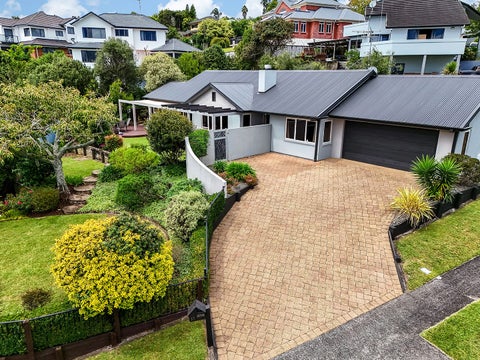 37 Greenfield Drive, Western Heights, Hamilton
