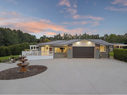 247 Burtt Road, Drury