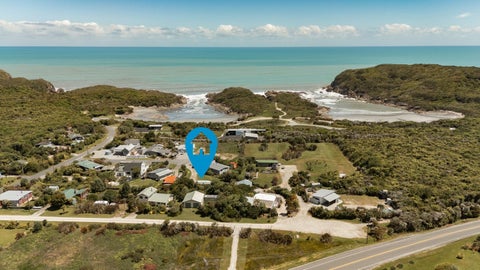 8 Powell Place, Charleston, Cape Foulwind