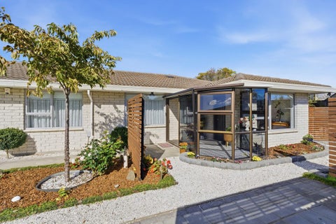 2/77 Frankleigh Street, Somerfield, Christchurch