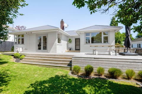 23 Mitcham Avenue, Forest Lake, Hamilton