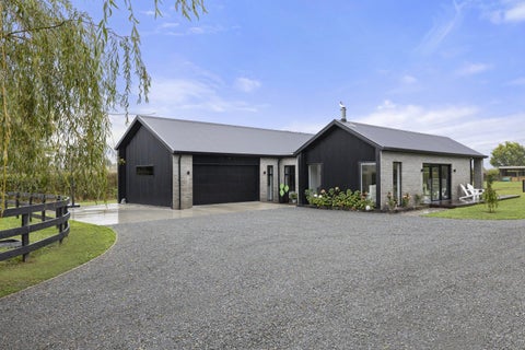 32 Gore Road, Okoroire, Tīrau