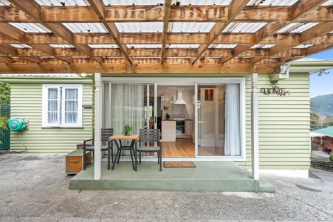 43 Moores Valley Road, Wainuiomata, Lower Hutt