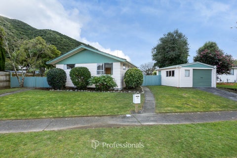 35 Larchmont Grove, Totara Park, Upper Hutt