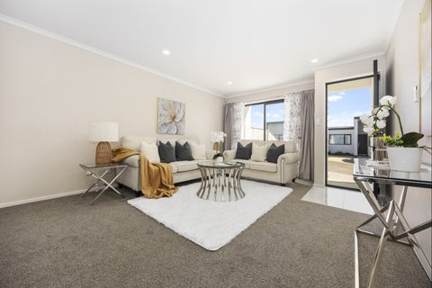 27A Poruru Close, Papakura, Papakura