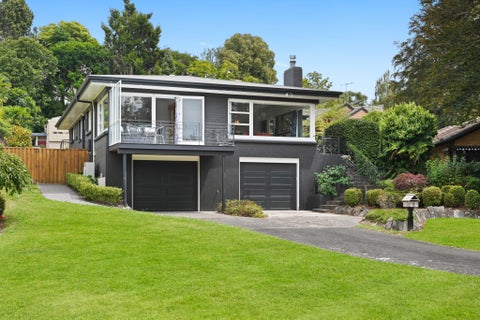 11 Hamilton Parade, Hamilton Central, Hamilton