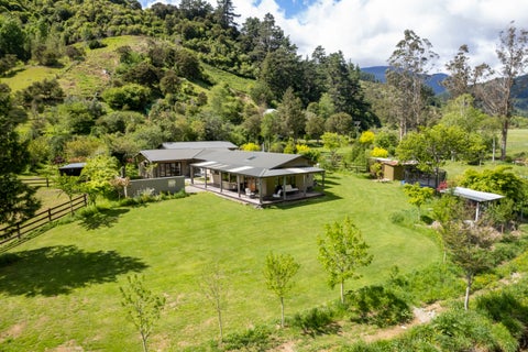 264 Lud Valley Road, Hira