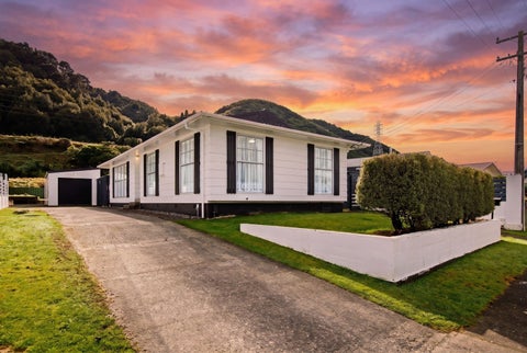 45 Hartford Crescent, Totara Park, Upper Hutt