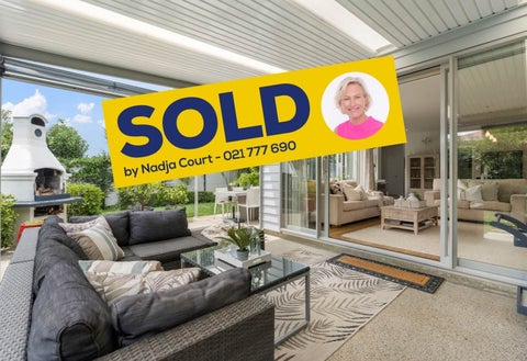 9A Sharon Road, Waiake, Auckland