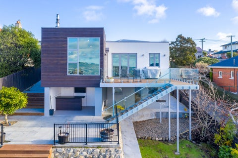 60 Earls Road, Saint Clair, Dunedin
