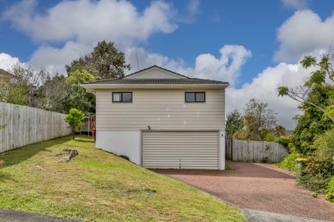 33 Tetrarch Place, Totara Vale, Auckland