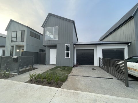 16 Koreke Close, Kenepuru, Porirua