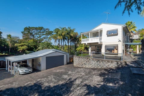 2/74 Glamorgan Drive, Torbay, Auckland