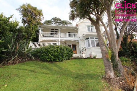 30 Norfolk Street, Saint Clair, Dunedin