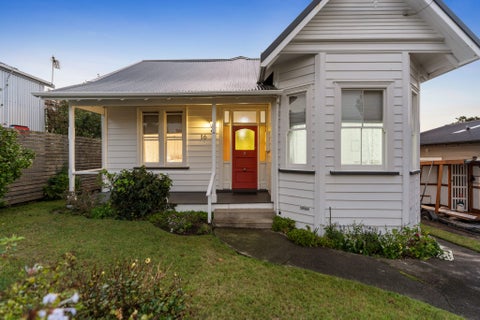 16 Mountain View Road, Morningside, Auckland