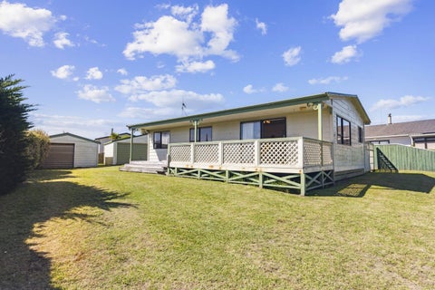 12 Hydrabad Drive, Waitārere Beach, Levin